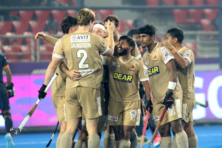 HIL: Dragons Hit Back to Hold Rudras, Enter Semifinals