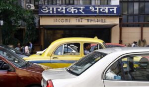 Tax Dept Confirms No Extension as Midnight Deadline Looms: Millions Rush to File ITR Amid Misinformation Frenzy
