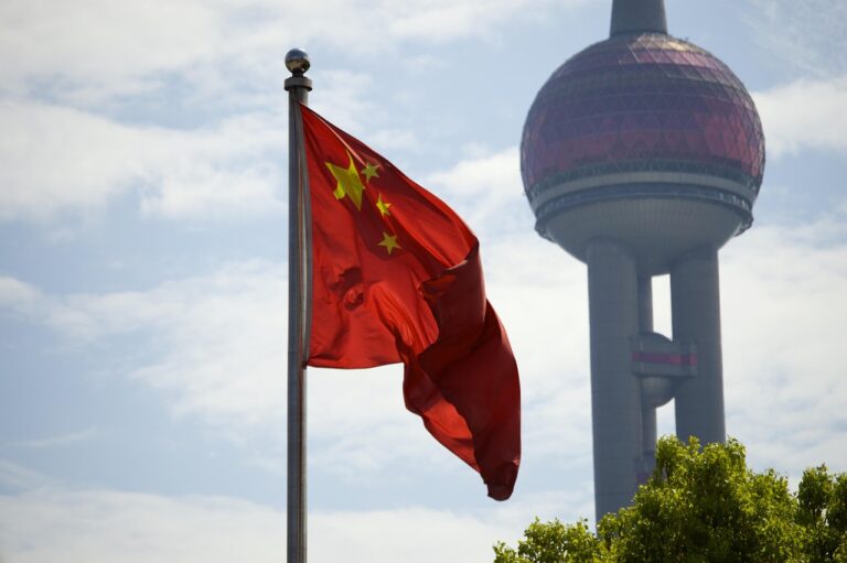 China’s Economic Slowdown Deepens Amid Sluggish Industrial Output and Consumer Spending